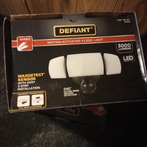 Defiant motion activated flood lights